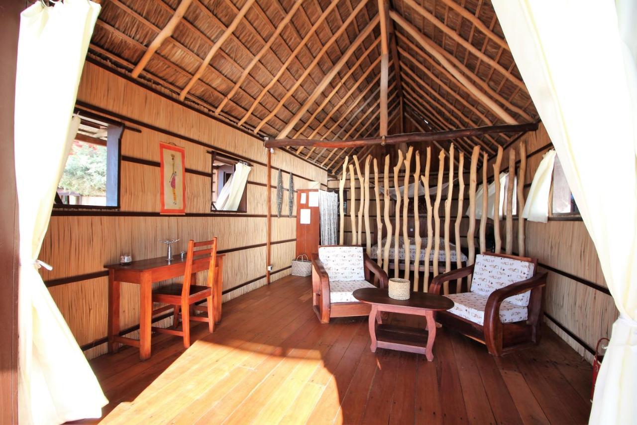Ecolodge Du Menabe Belo المظهر الخارجي الصورة