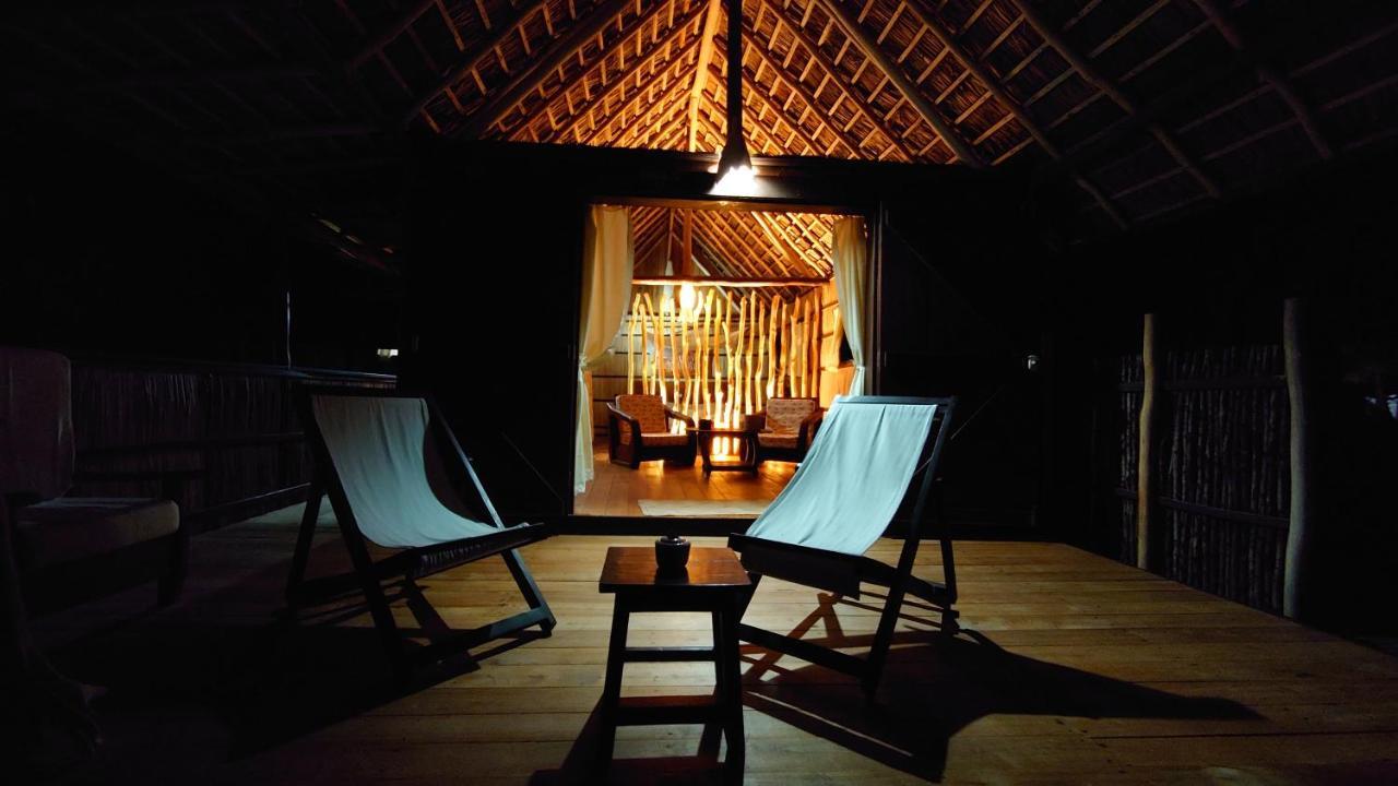 Ecolodge Du Menabe Belo المظهر الخارجي الصورة