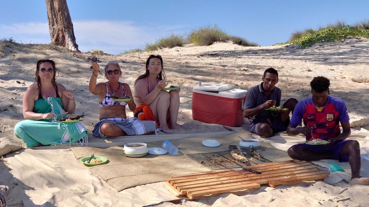Ecolodge Du Menabe Belo المظهر الخارجي الصورة